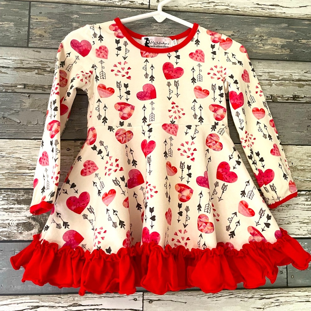 Lily & Londyn 18mo Valentine’s Day Dress ❤️